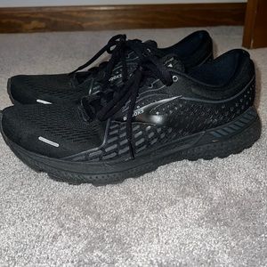 Women’s Brooks Adrenaline running shoes